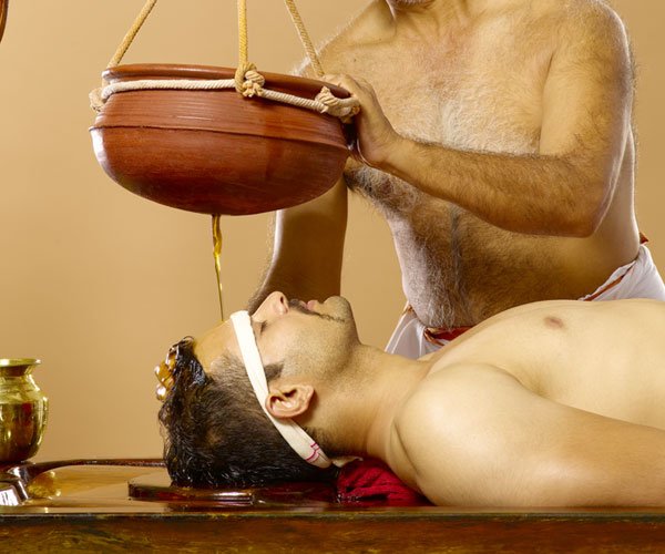 Ayurvedic treatment in Chennai Shirodhara